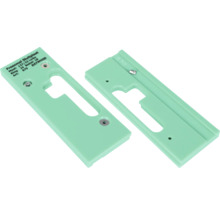 Deursluitplaten van kunststof met uitsparingen