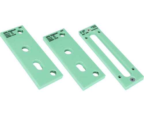 Drie SKS deurschilden