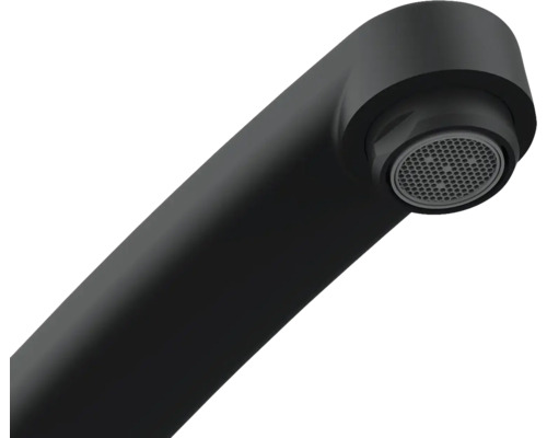 Detailopname van een zwarte kraanuitloop