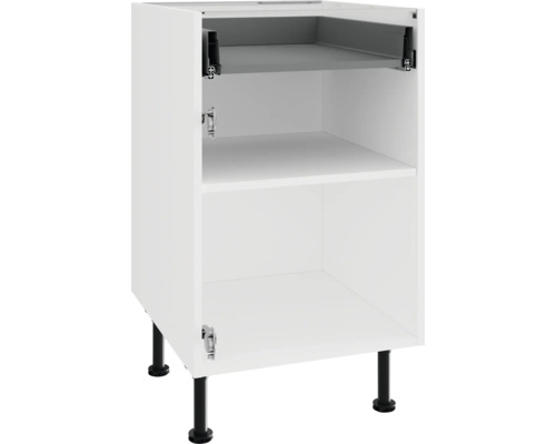 Witte keukenkast met planken en zwarte poten