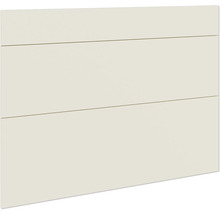 Detailaanzicht van een meubelfront met horizontale sierlijsten