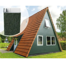 A-vormig huis met gevelbekleding en rood pannendak. Vergrote weergave van de gevelbekleding.
