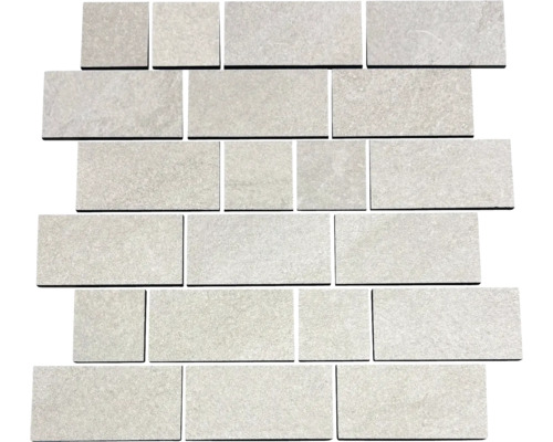 Mozaïektegels van aardewerk in verbandpatroon