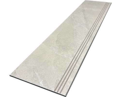 Keramische traptrede met drie groeven