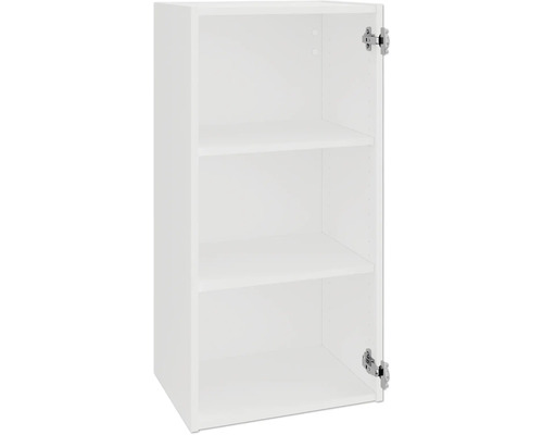 Witte hangkast met twee legplanken en een open deur.