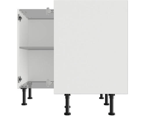 Keukenkast met open en gesloten deur