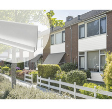 Buitenzonwering op woonhuizen voor het beschaduwen van ramen en gevels.