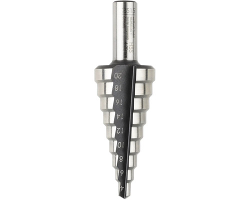 Stappenboor van staal met maatmarkeringen