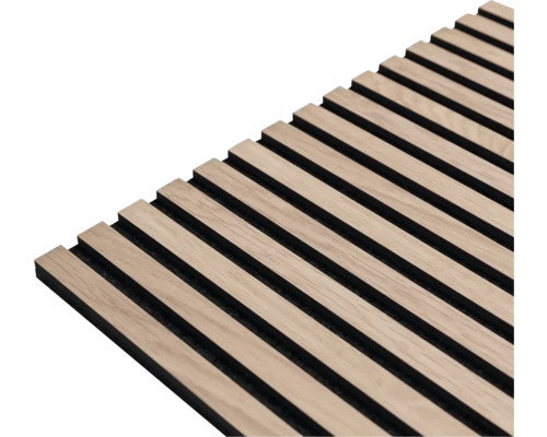 Houten paneel met lattenstructuur voor wandbekleding