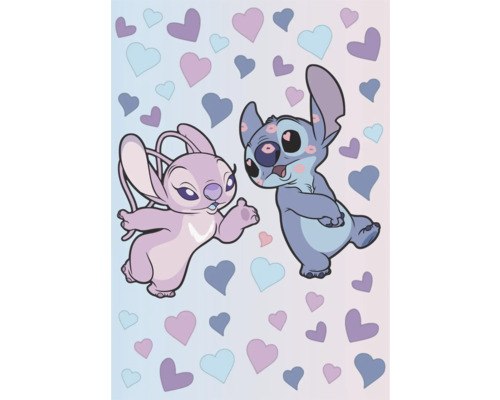KOMAR Muursticker 14146h Lilo & Stitch In Love 50x70 cm Illustratie van Stitch en Angel met hartmotieven