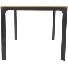 Tafel met metalen frame en tafelblad