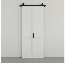 Twee witte schuifdeuren met zwarte rail en handgreep