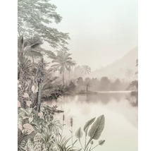 Behang met een motief van een tropisch landschap, met een meer en planten