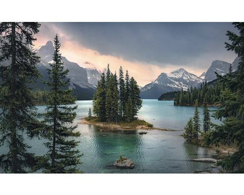 KOMAR Fotobehang vlies SHX9-081 Wanderlust - Stefan Hefele Spirit Island 450x280 cm Landschap met meer, eiland, bomen en bergen