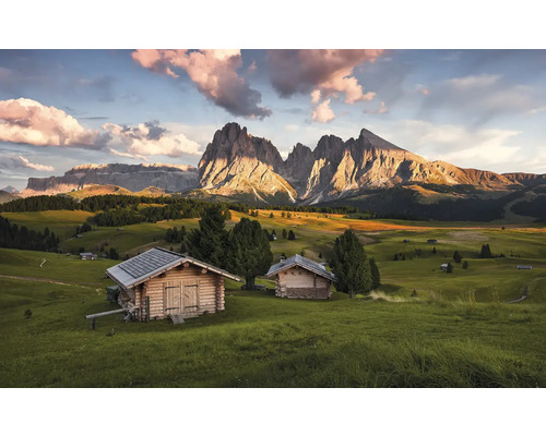 KOMAR Fotobehang vlies SHX9-022 Wanderlust - Stefan Hefele Dolomite Dream 450x280 cm Landschap met houten hutten en bergen