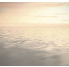 Wateroppervlak met lichte rimpelingen in het ochtendlicht