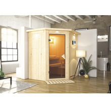 Houten sauna met glazen deur in een badkamer