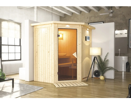 Houten sauna met glazen deur in een badkamer