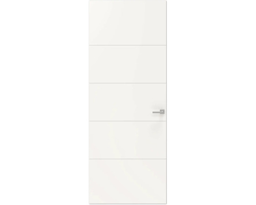 Gladde binnendeur met horizontale decoratieve freeslijnen en deurklink