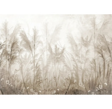 Decoratief behang met grassen en bloemenpatroon voor een natuurlijke kamerinrichting.