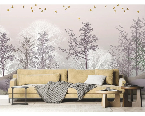 Fotobehang met bosmotief, bomen en een zwerm vogels boven een bank in de woonkamer