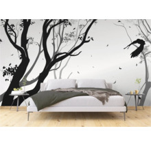 Slaapkamer met muurschildering van bomen en vogel