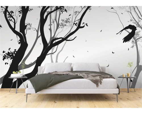 Slaapkamer met muurschildering van bomen en vogel