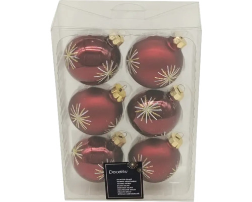 Zes rode glazen kerstballen met sterpatroon in een transparante verpakking.