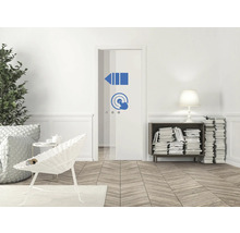 Lichte woonkamer met deur voorzien van symbolen voor schuiven en aanraken.