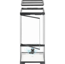 Terrarium met ventilatiesysteem en waterafvoer