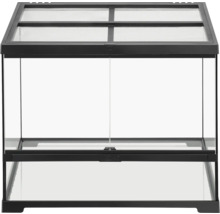 Leeg glazen terrarium met zwart frame en gaasdeksel