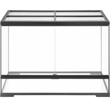 Leeg terrarium met glazen schuifdeuren