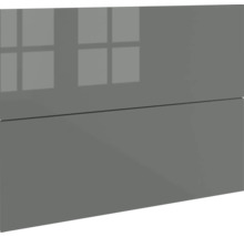 Vooraanzicht van een modern, grijs meubelfront