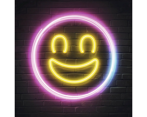 Neonlicht in de vorm van een lachend gezicht