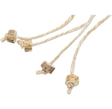 Decoratieve koorden met houten stukken