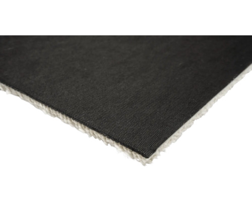 Detailopname van een zwarte tapijttegel met een lichte rand