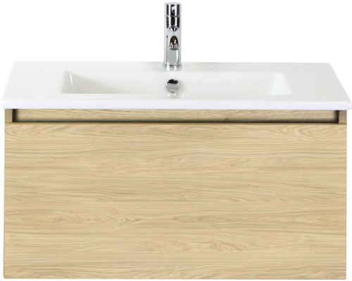 Wastafelonderkast met wastafel en kraan