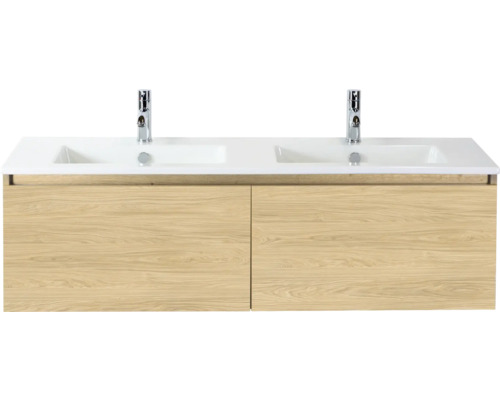 Dubbele wastafel met houten onderkast en twee wasbakken