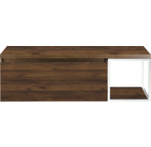 Houtkleurige wastafelonderkast met metalen frame voor de badkamer.