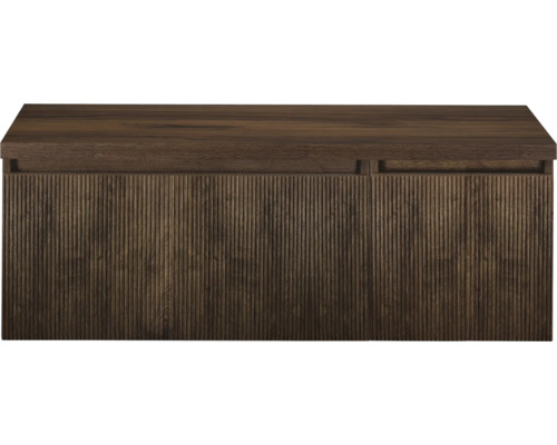 Houten onderkast met geribbelde voorkant