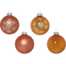 Meerdere glazen kerstballen, waarvan sommige met een sneeuwvlokpatroon