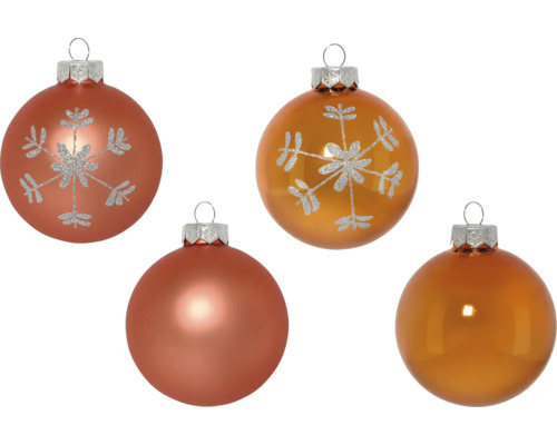 Meerdere glazen kerstballen, waarvan sommige met een sneeuwvlokpatroon