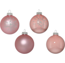 Vier kerstballen met en zonder sneeuwvlokpatroon