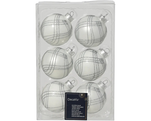Zes witte glazen kerstballen met zilverkleurig ruitpatroon in een transparante verpakking