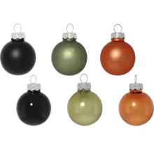 Kerstballen in diverse kleuren met hangers