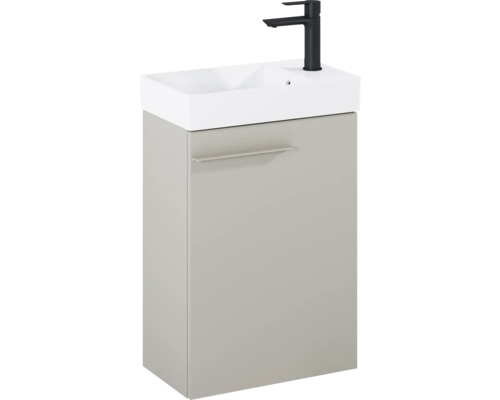 Wastafelonderkast met wastafel en kraan