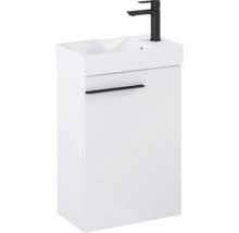 Wastafel met onderkast en kraan voor de badkamer