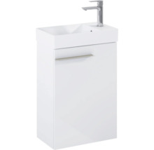 Wastafelonderkast met kraan voor de badkamer