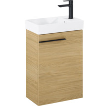 Onderbouwkast met wastafel en kraan