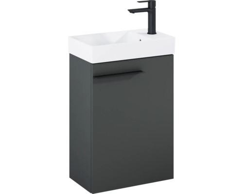 Wastafelonderkast met wastafel en kraan